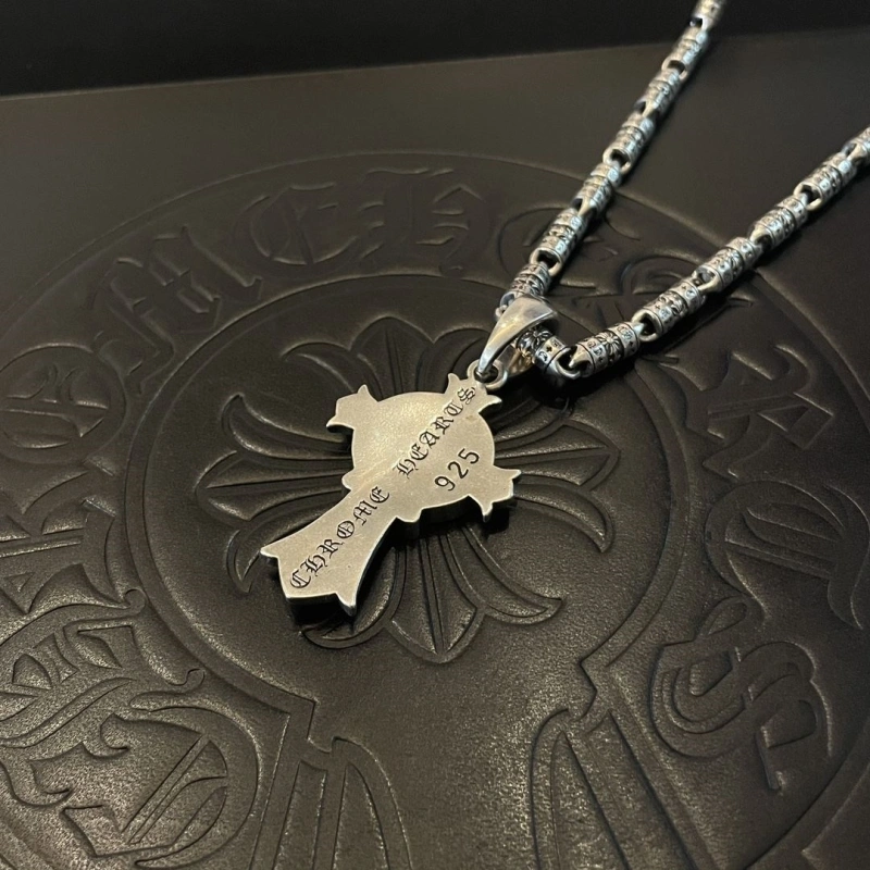 Durable Chrxmx Hxxrts Necklaces 298640