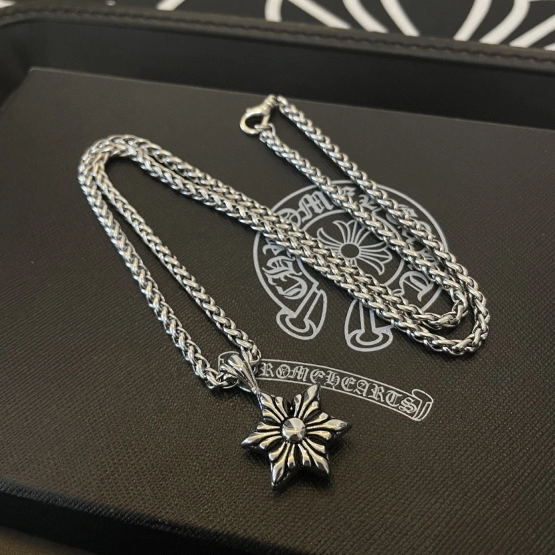 Sophisticated Chrxmx Hxxrts Necklaces 298634