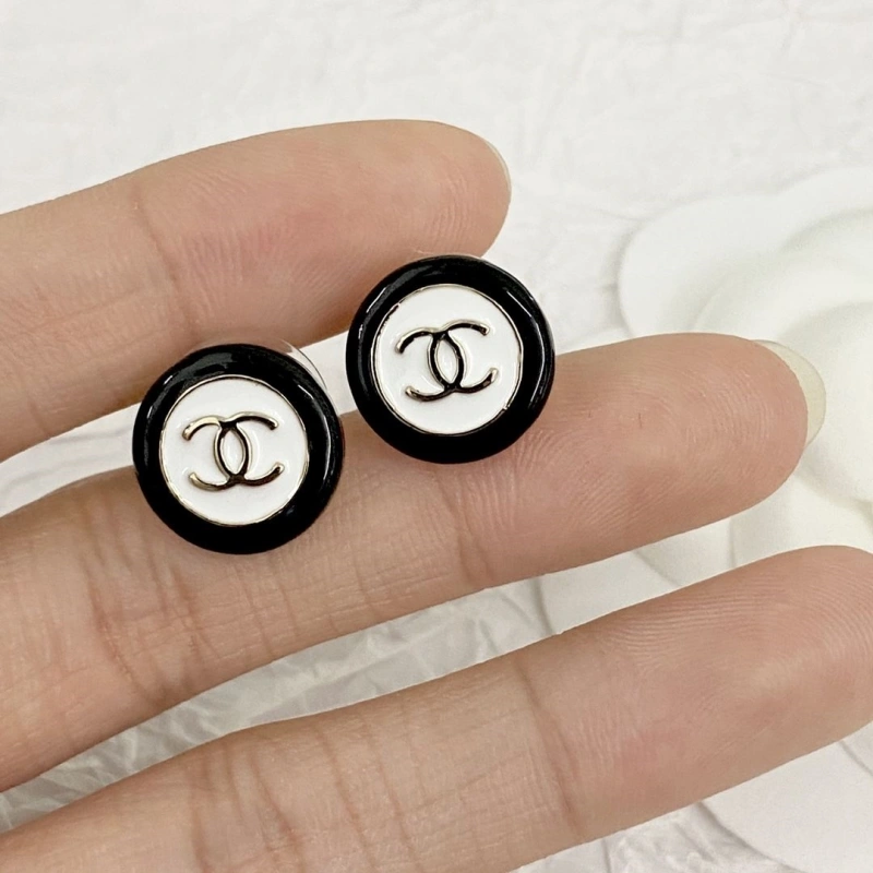Classic Chxnxl Earrings 290115