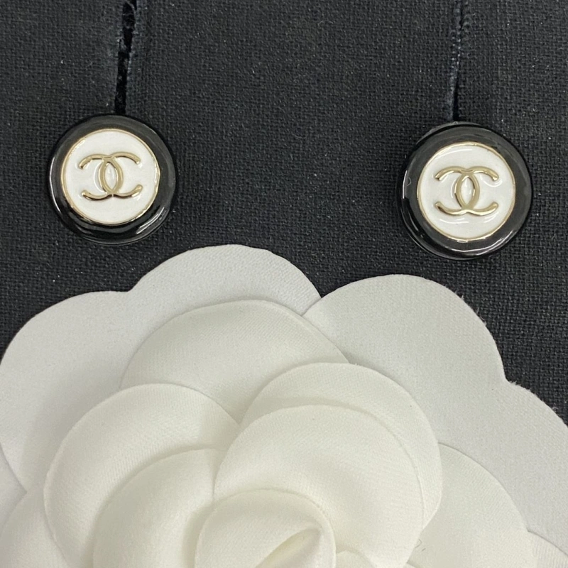 Classic Chxnxl Earrings 290115