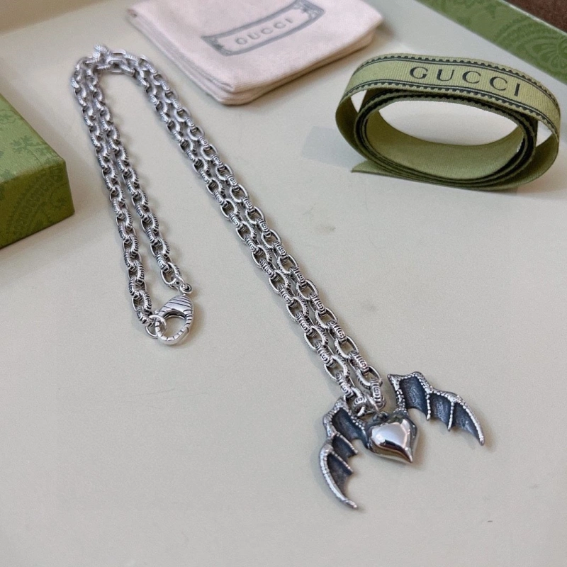 Breathable Gxccx Necklaces 303667