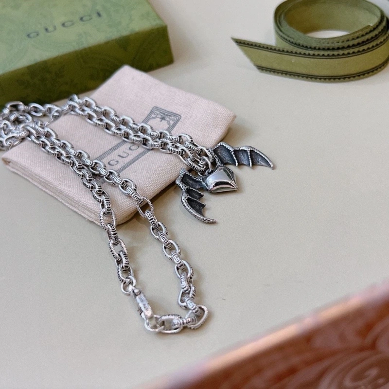Breathable Gxccx Necklaces 303667