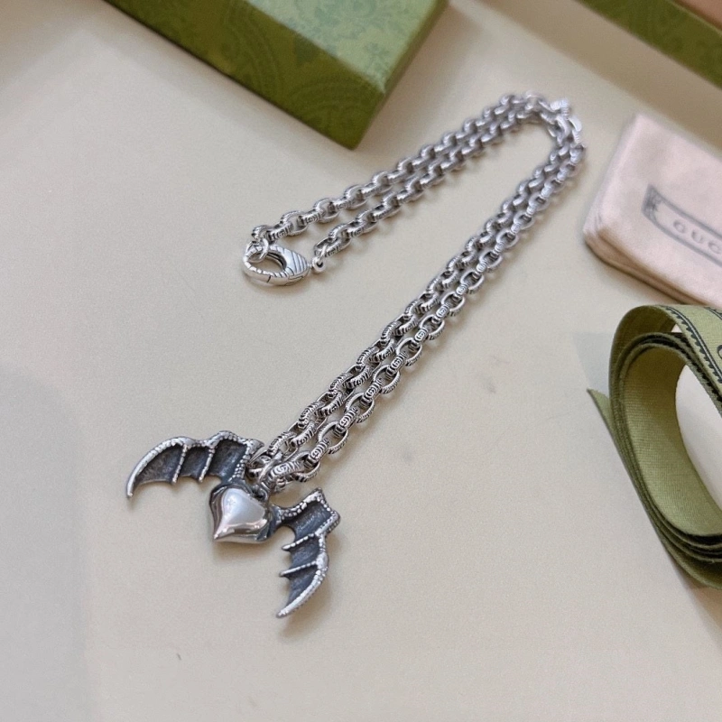 Breathable Gxccx Necklaces 303667
