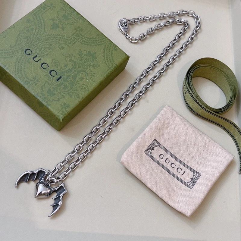 Breathable Gxccx Necklaces 303667