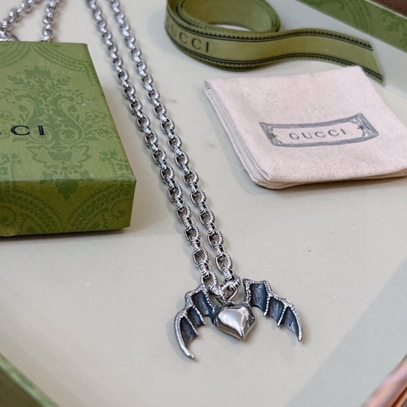 Breathable Gxccx Necklaces 303667
