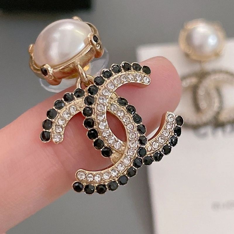 Versatile Chxnxl Earrings 290108