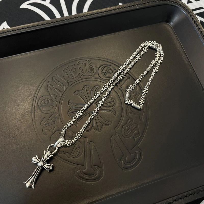 StreetReady Chrxmx Hxxrts Necklaces 298635