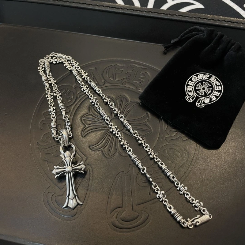 StreetReady Chrxmx Hxxrts Necklaces 298635