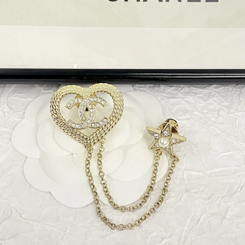Chxnxl Brooches Refined 290560