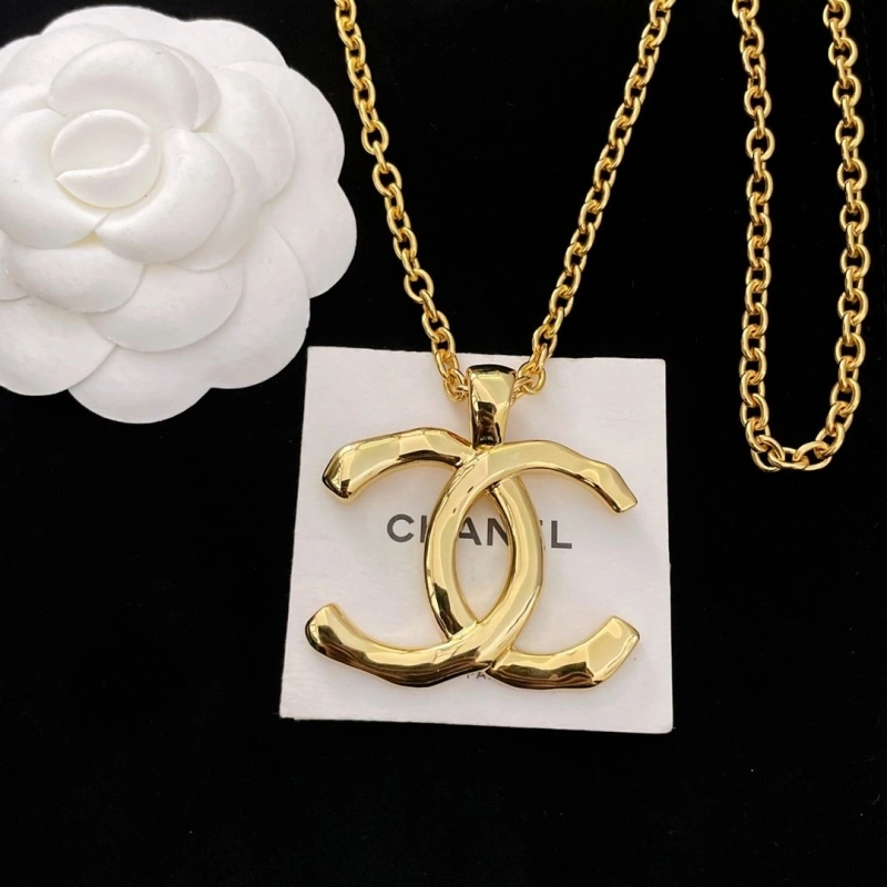 Breathable Chxnxl Necklaces 289635