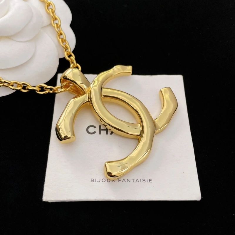 Breathable Chxnxl Necklaces 289635