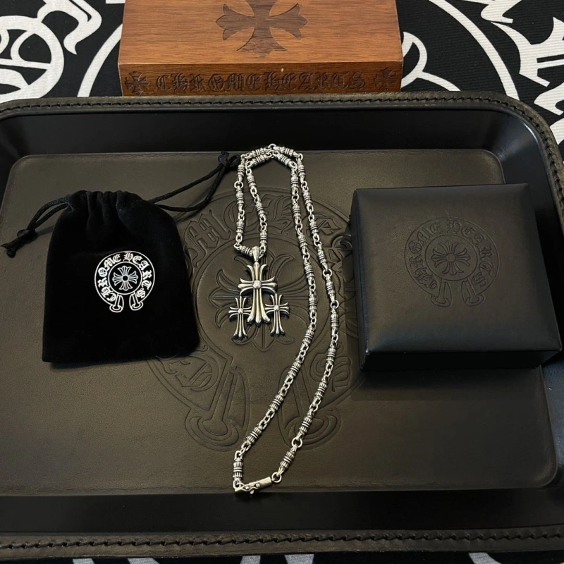 Chrxmx Hxxrts Necklaces Resilient 298644