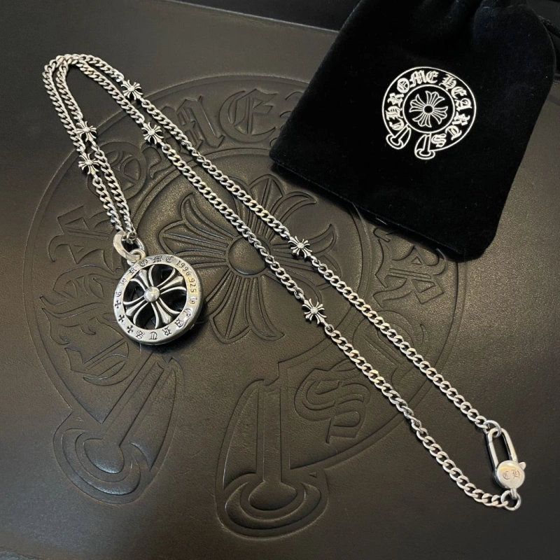 Chrxmx Hxxrts Necklaces DailyWear 298625
