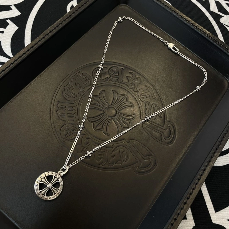 Chrxmx Hxxrts Necklaces DailyWear 298625