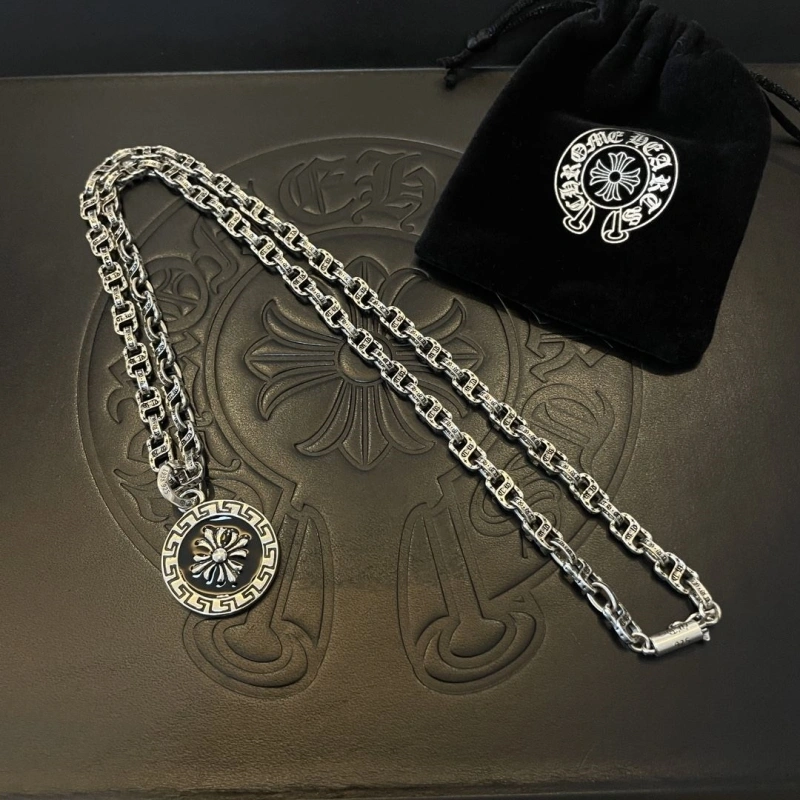 Chrxmx Hxxrts Necklaces Stylish 298627