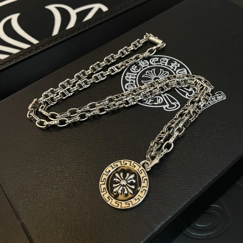 Chrxmx Hxxrts Necklaces Stylish 298627