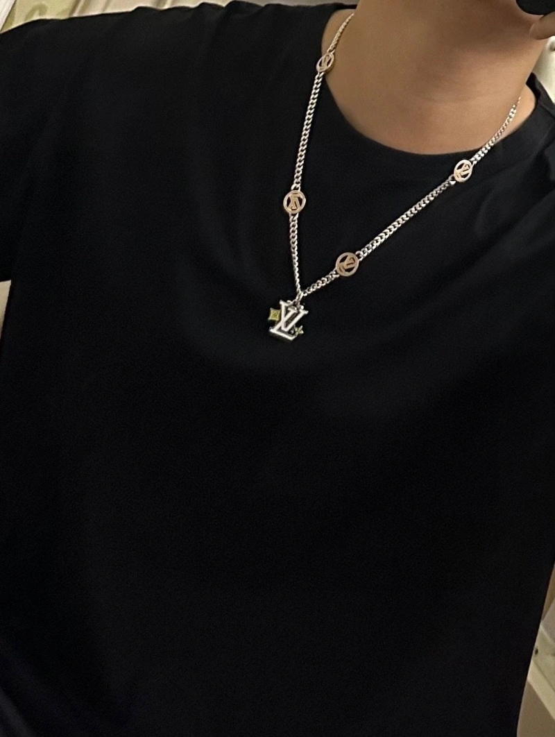 Versatile LX Necklaces 309965