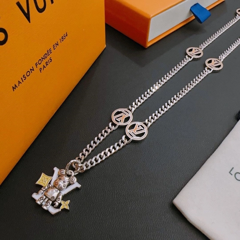 Versatile LX Necklaces 309965