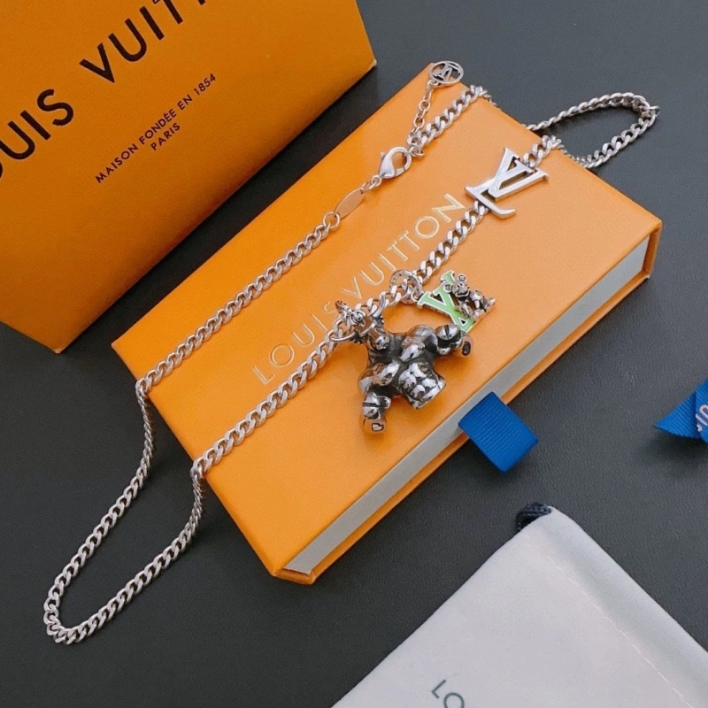 WellDesigned LX Necklaces 309872