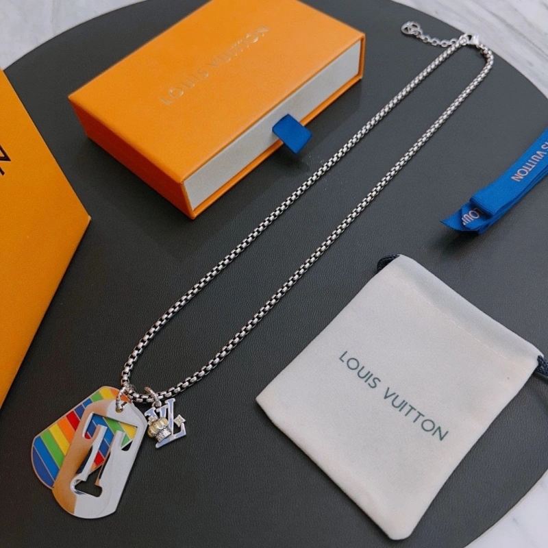 Durable LX Necklaces 309870