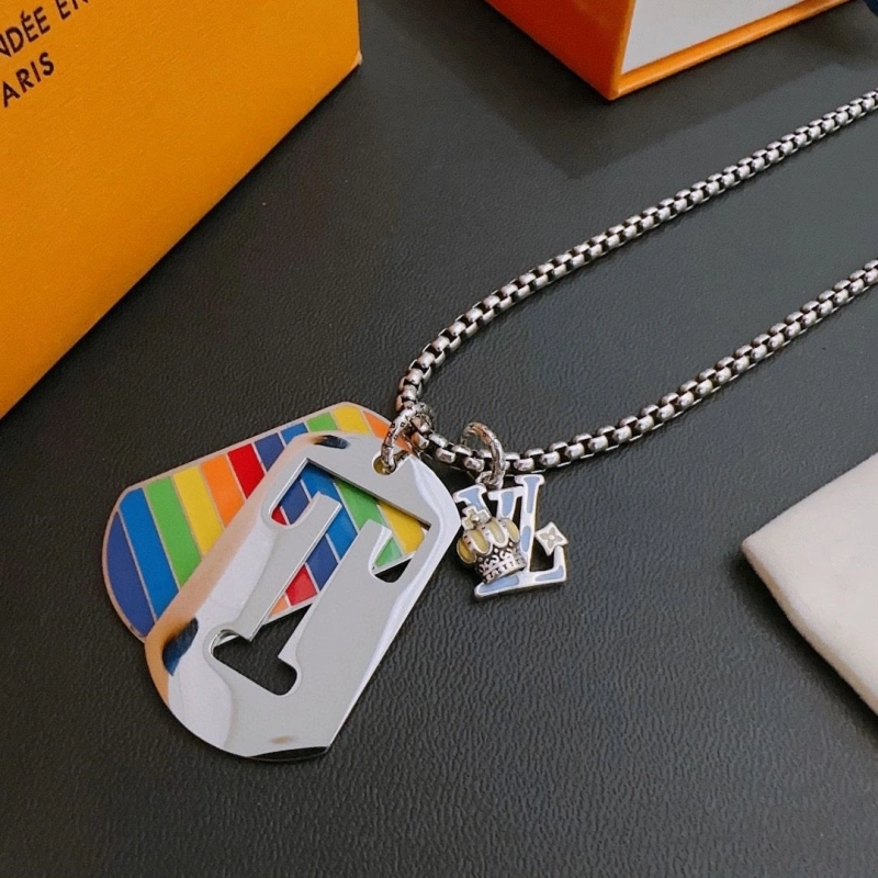 Durable LX Necklaces 309870