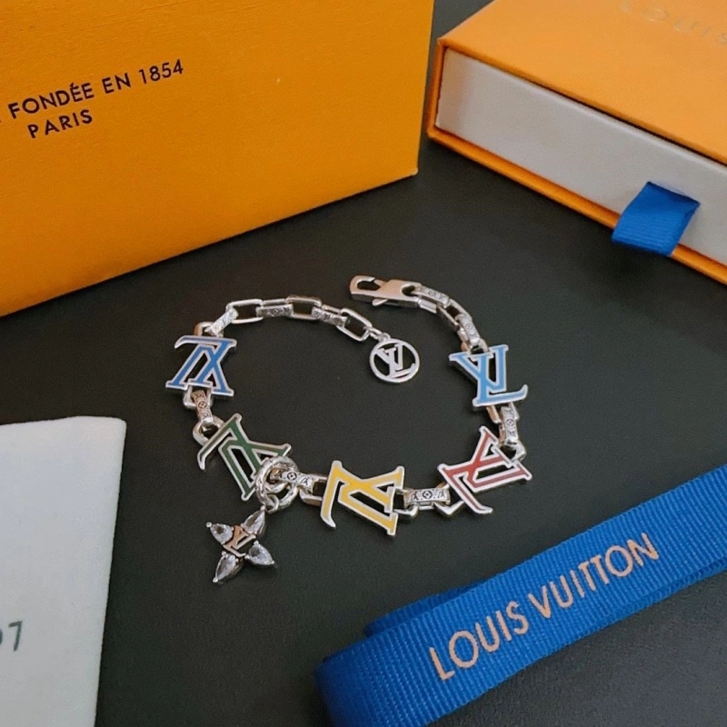 Versatile LX Necklaces 309867