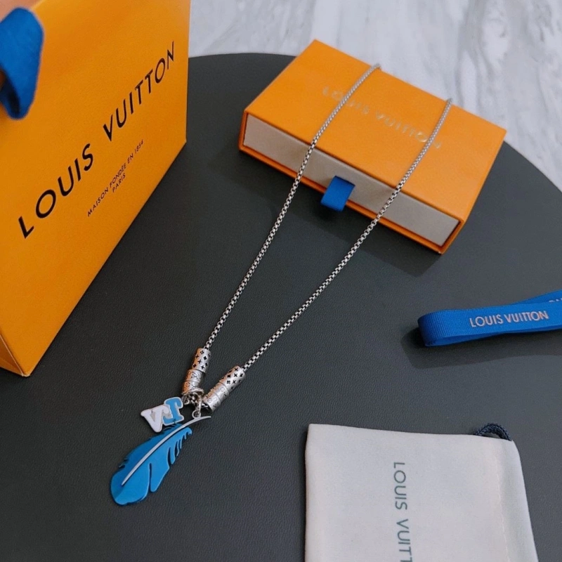 LX Necklaces EyeCatching 309853