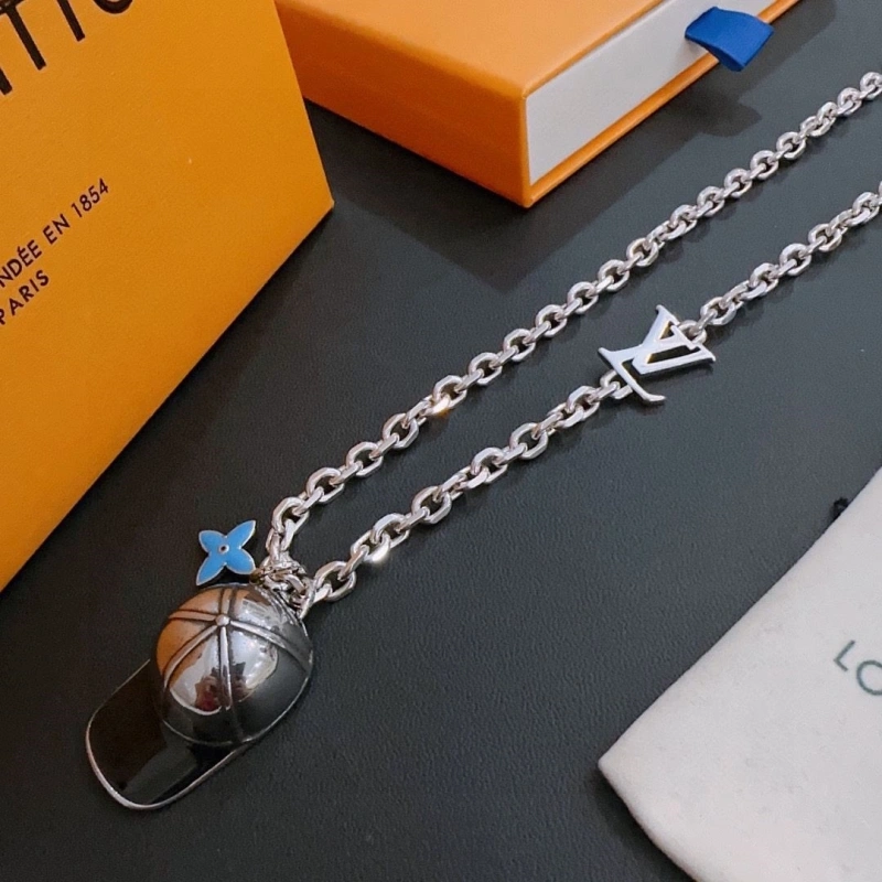 Classic LX Necklaces 309846