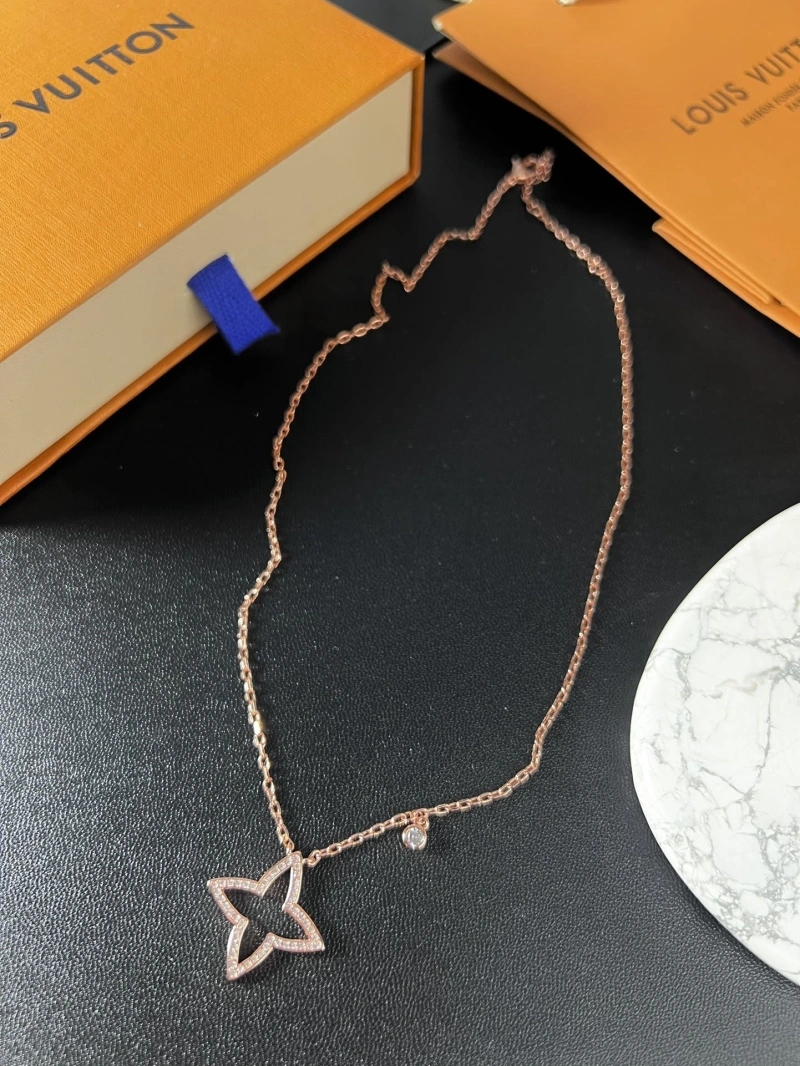 LX Necklaces Affordable 309852