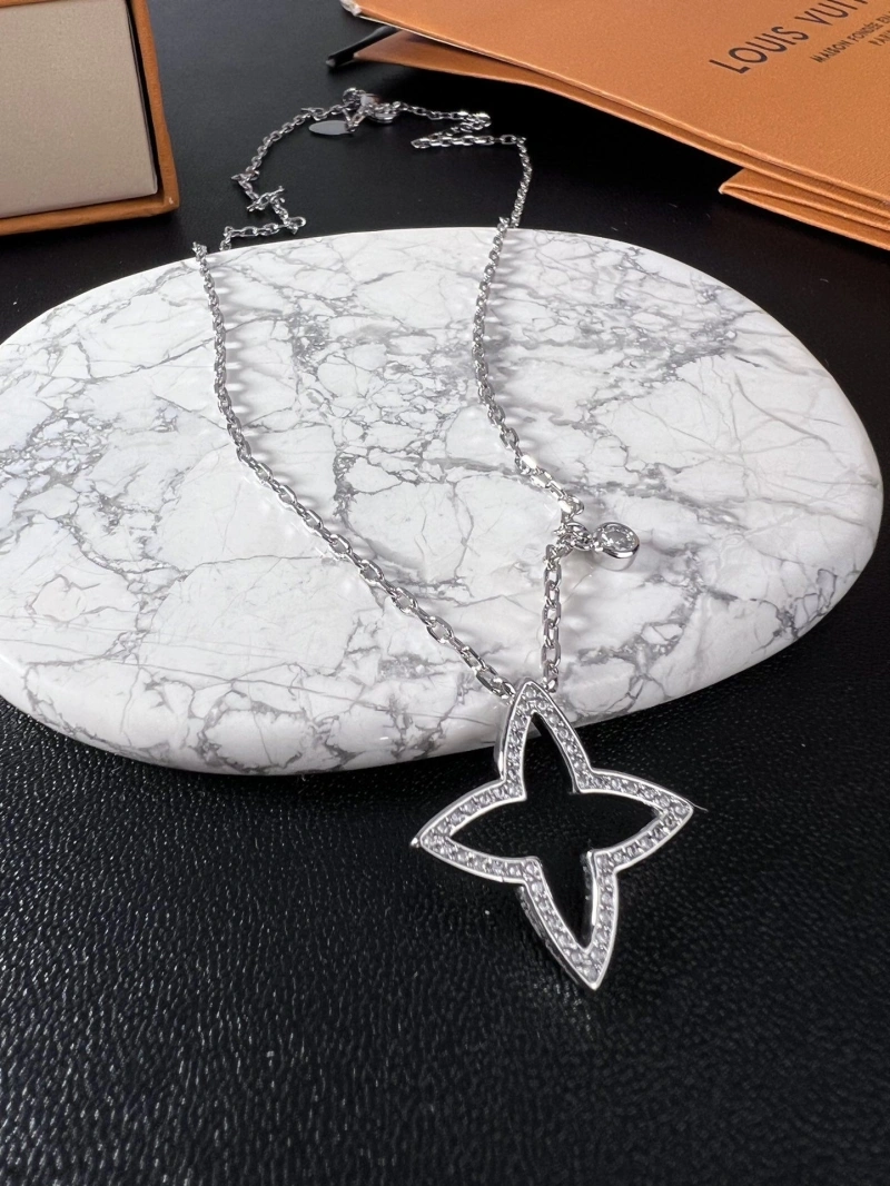 LX Necklaces Affordable 309852