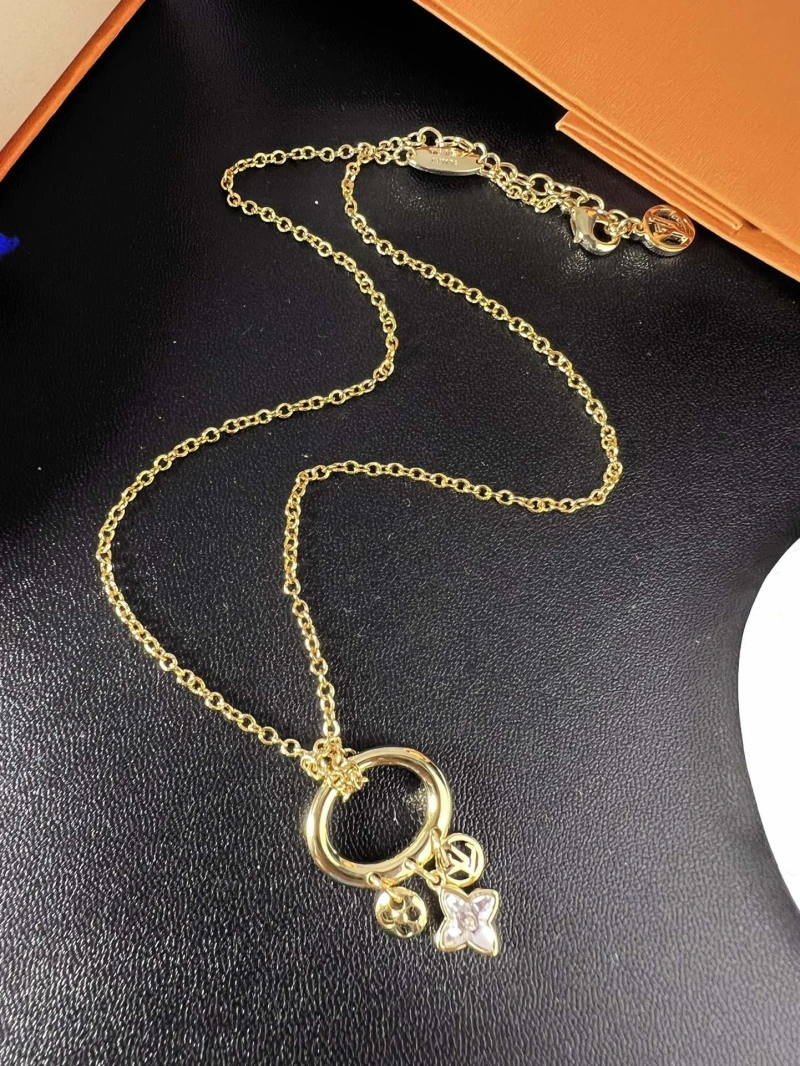 HighQuality Bxlxnciaga Necklaces 282456