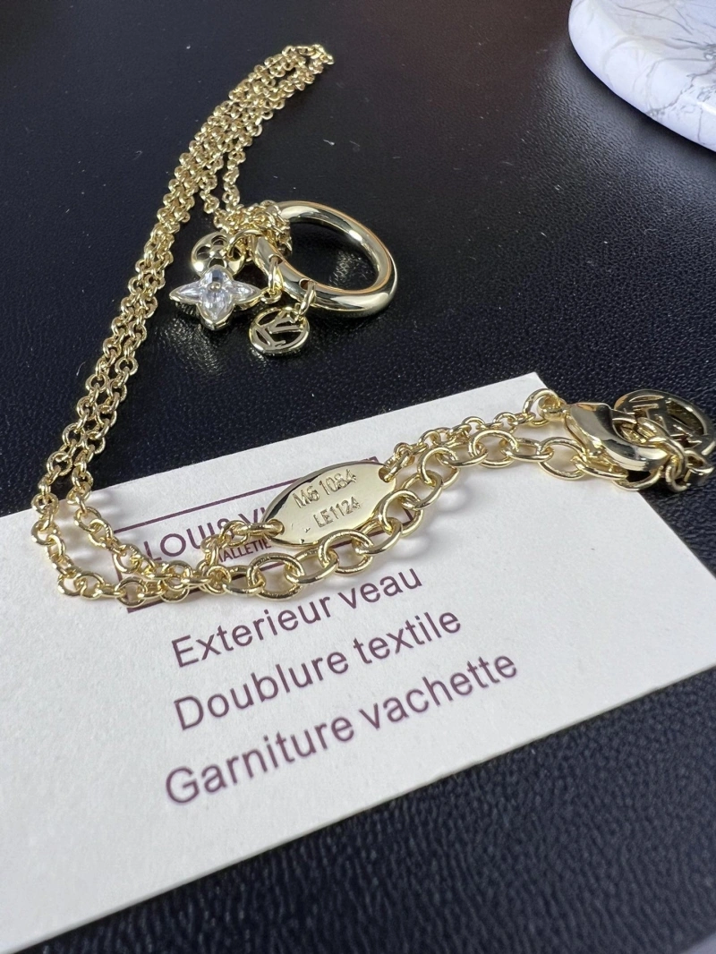 HighQuality Bxlxnciaga Necklaces 282456