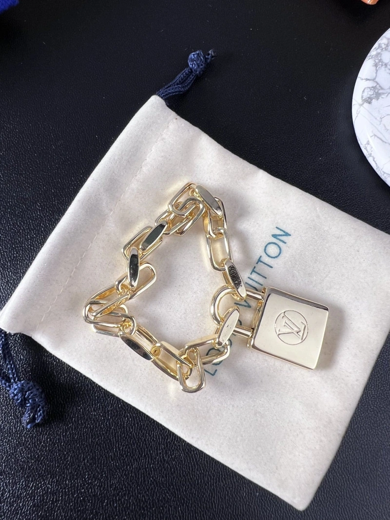 Durable LX Bracelets 310320