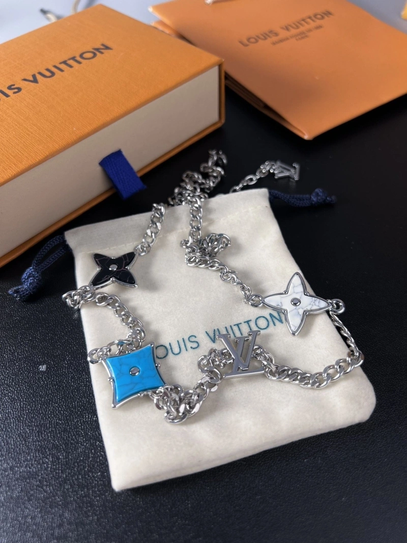 DailyWear LX Necklaces 309840