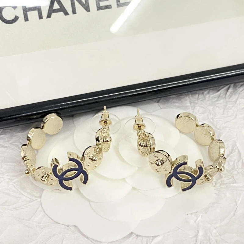 Classic Chxnxl Earrings 290102