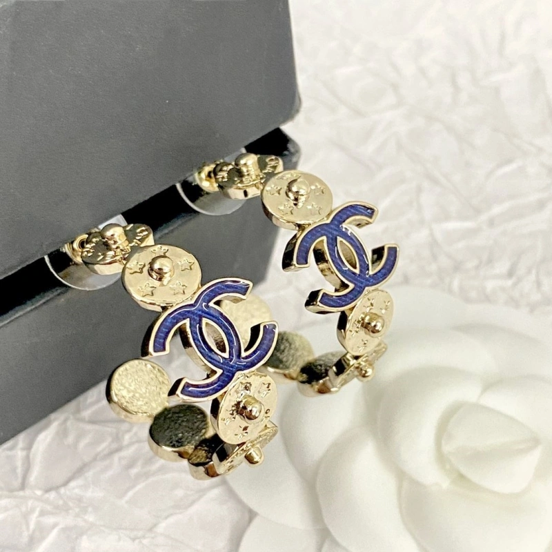 Classic Chxnxl Earrings 290102
