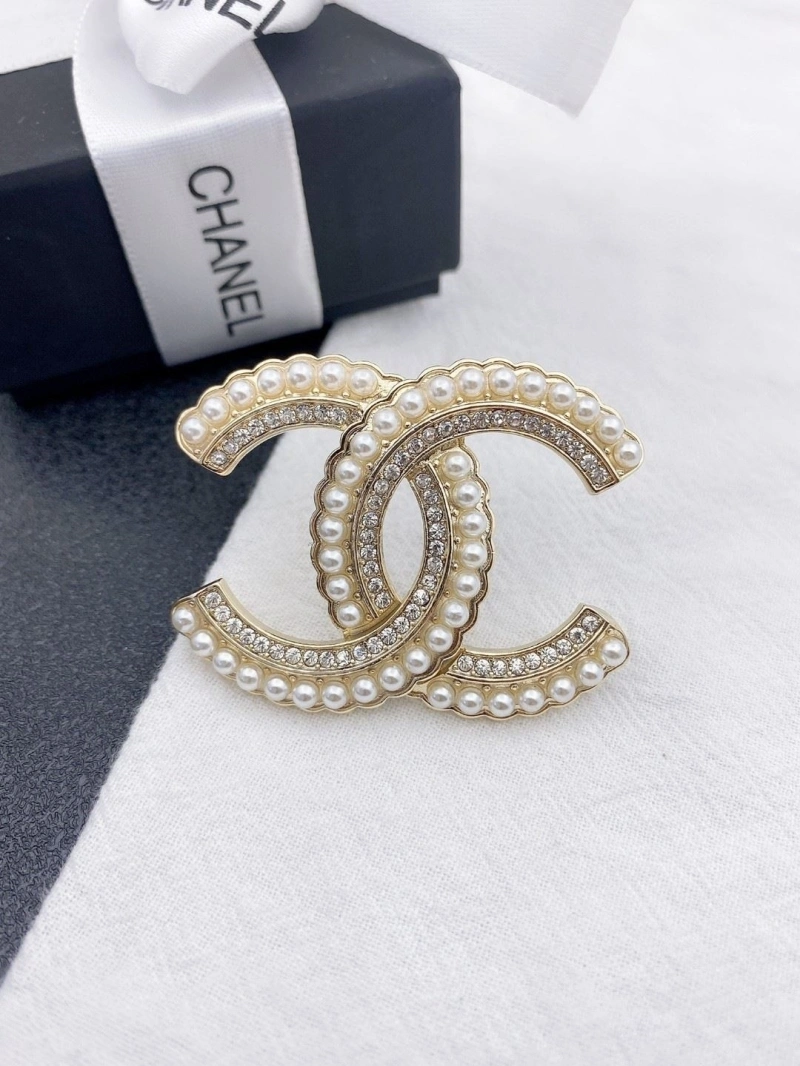 Breathable Chxnxl Brooches 290555