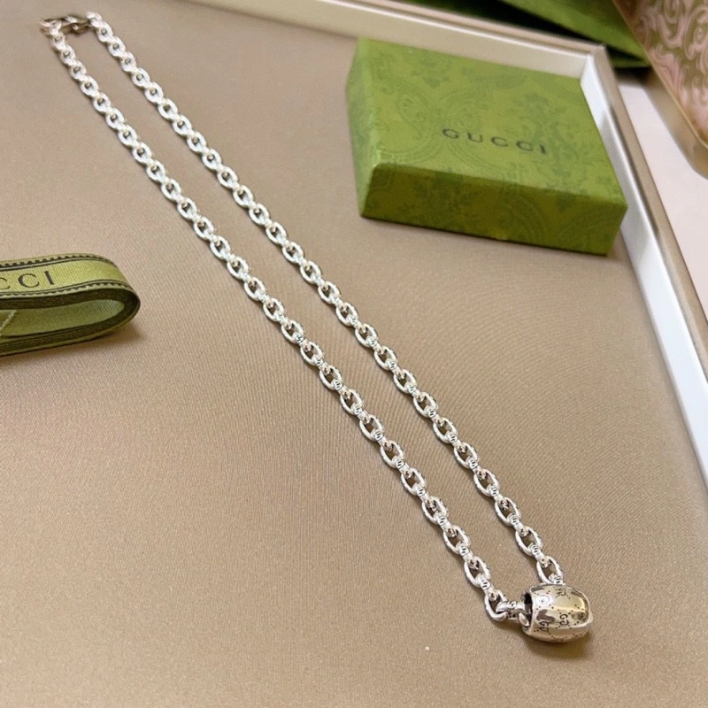 Fashionable Gxccx Necklaces 303663