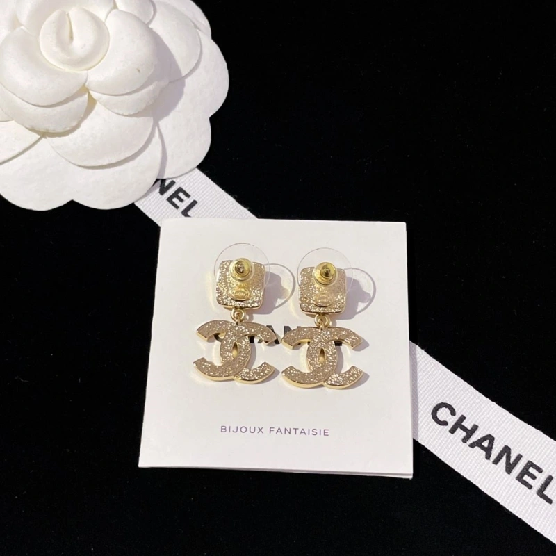 WellDesigned Chxnxl Earrings 290093