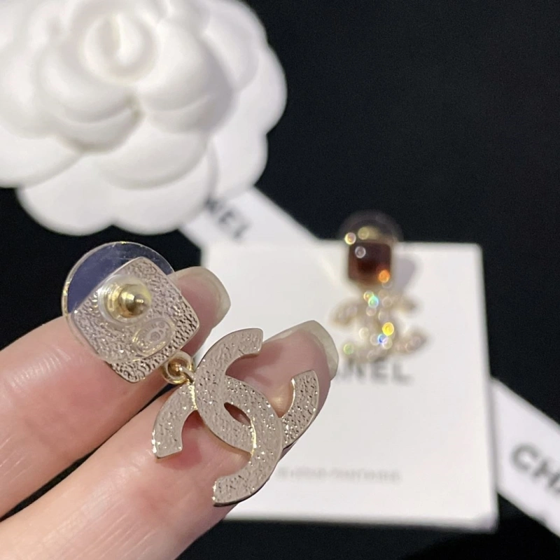 WellDesigned Chxnxl Earrings 290093