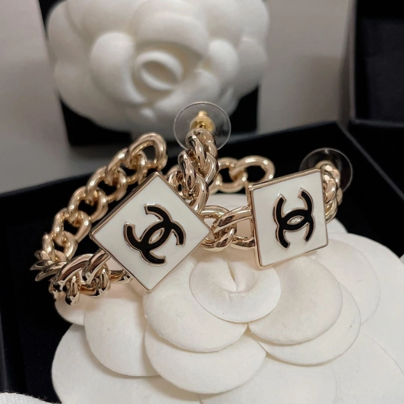 Timeless Chxnxl Earrings 290095