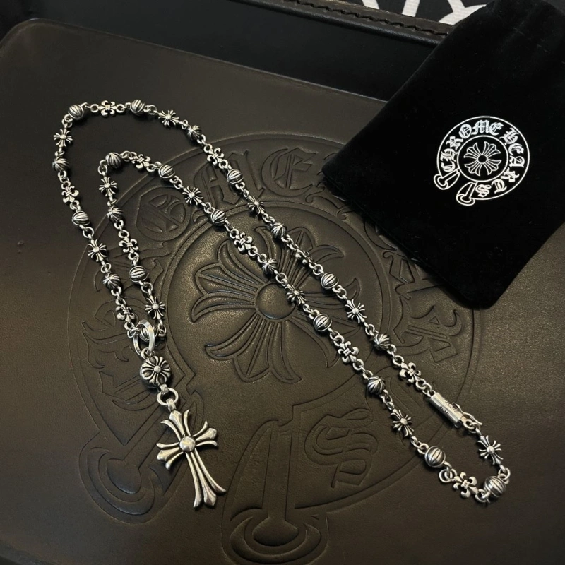Vibrant Chrxmx Hxxrts Necklaces 298613