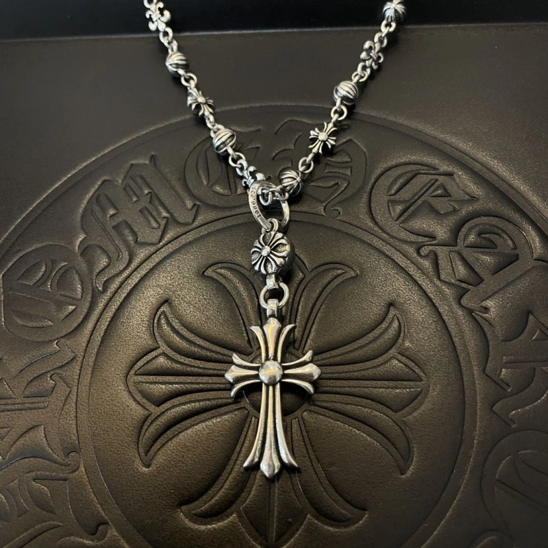 Vibrant Chrxmx Hxxrts Necklaces 298613