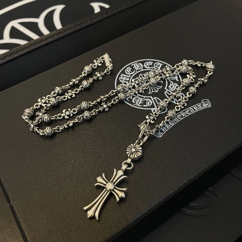 Vibrant Chrxmx Hxxrts Necklaces 298613