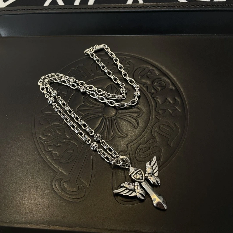 Vibrant Chrxmx Hxxrts Necklaces 298620