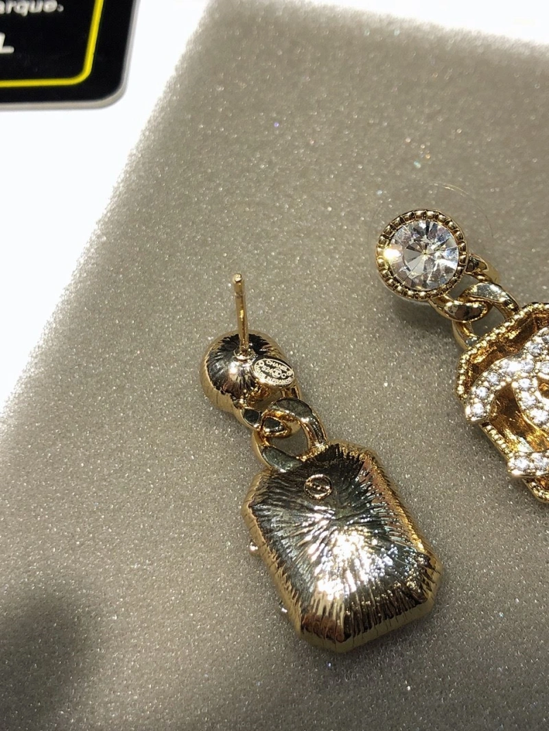 Chxnxl Earrings GoodFit 290075