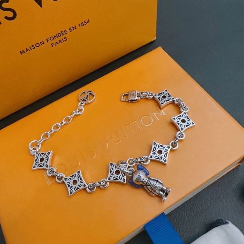 LX Necklaces BestValue 309830