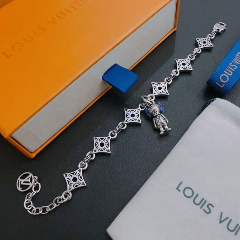 LX Necklaces BestValue 309830