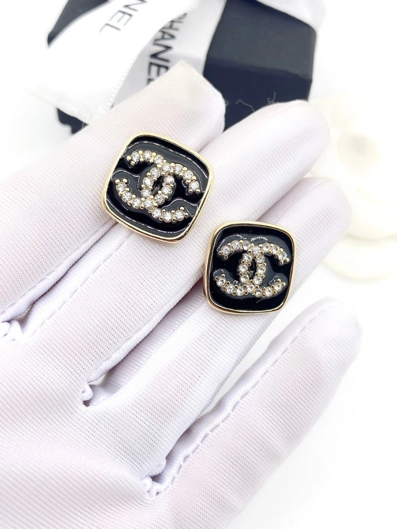 Affordable Chxnxl Earrings 290065