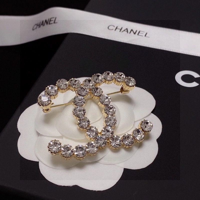 Timeless Chxnxl Brooches 290557